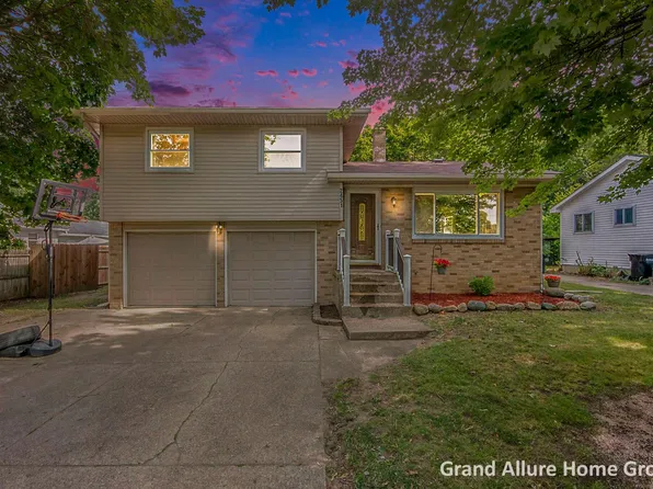 2451 Wilex Ct SW, Wyoming, MI 49519