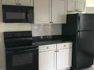 82 Lake St APT 2, Webster, MA 01570