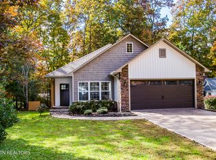 15 Hickory Cove Ln, Fairfield Glade, TN 38558