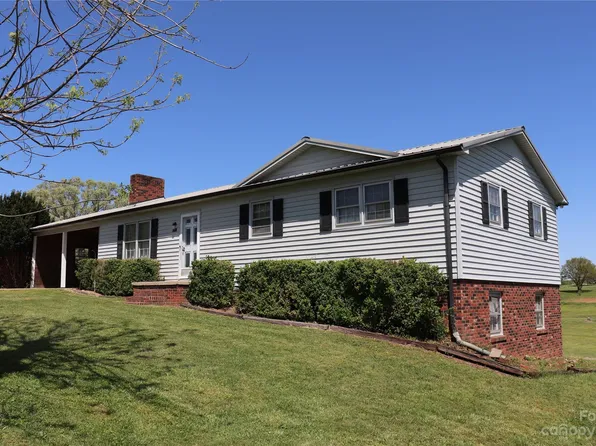 4569 Horseshoe Bend Rd, Hudson, NC 28638