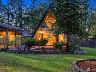 2077 Little Mountain Road, Mount Vernon, WA, 98274