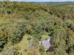 353 Benton Rd, Dalton, PA 18414