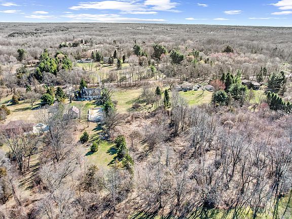 2nd image of 1480 Old Plank Rd
