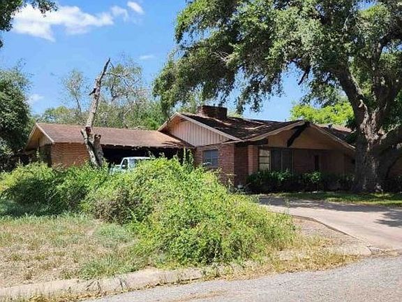 Property Side View