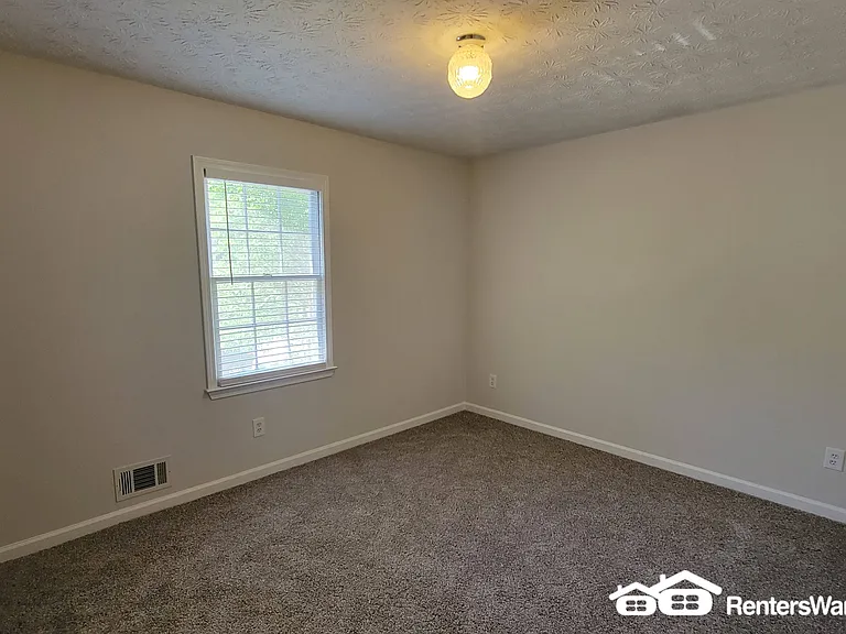 2532 Mistletoe Ln — Photo 20
