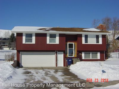 983 Avenue E NW, Great Falls, MT, 59404