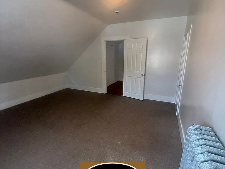 24 Crescent St #24A — Photo 16