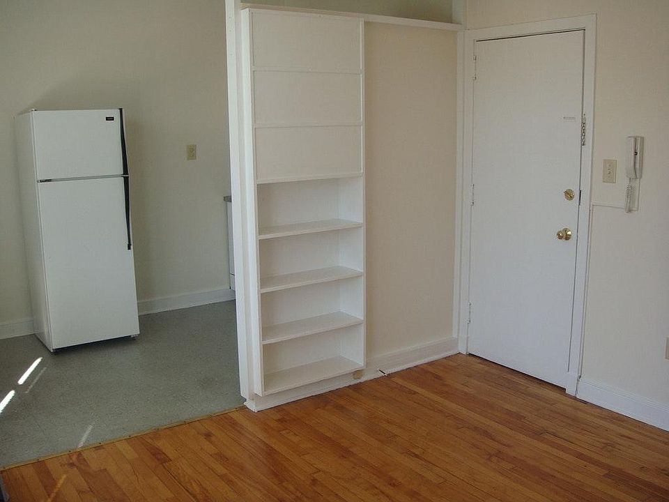 Nice hardwoods, separate kitchen