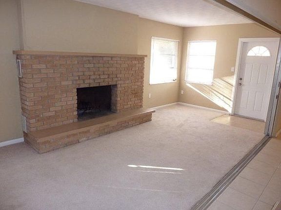 2nd image of 3293 Port Charlotte Blvd