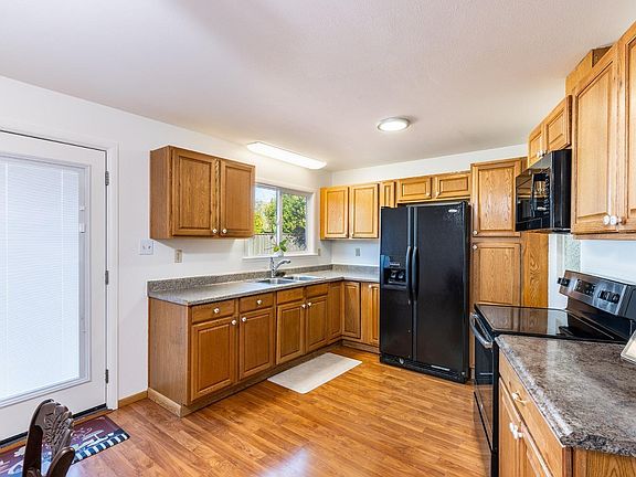 5th image of 1513 Colwood Drive
