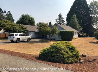 192 SE Lacreole Dr, Dallas, OR