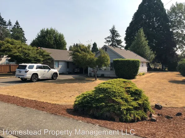 192 SE Lacreole Dr, Dallas, OR 97338