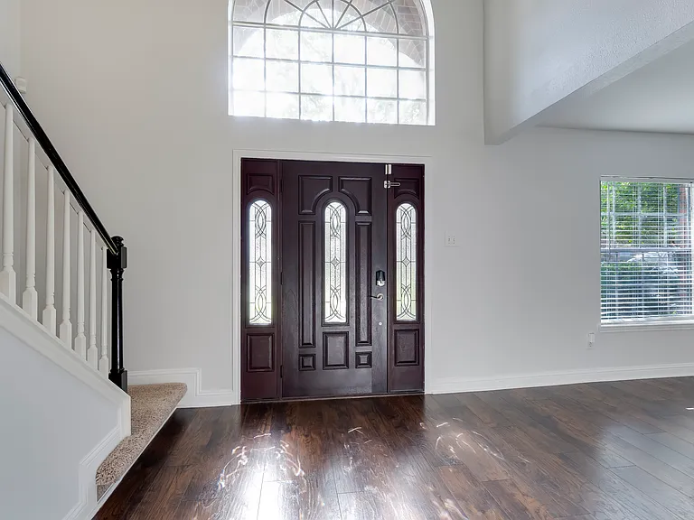 16215 Hollow Rock Dr — Photo 6