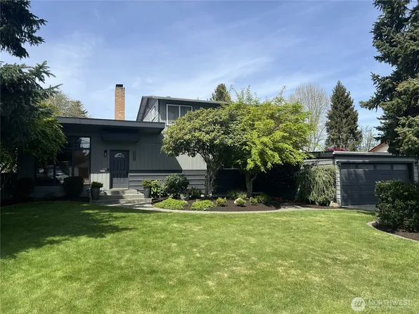 1128 N Skyline Drive, Tacoma, WA 98406