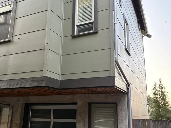 214 Boston St Unit C, Seattle, WA 98109