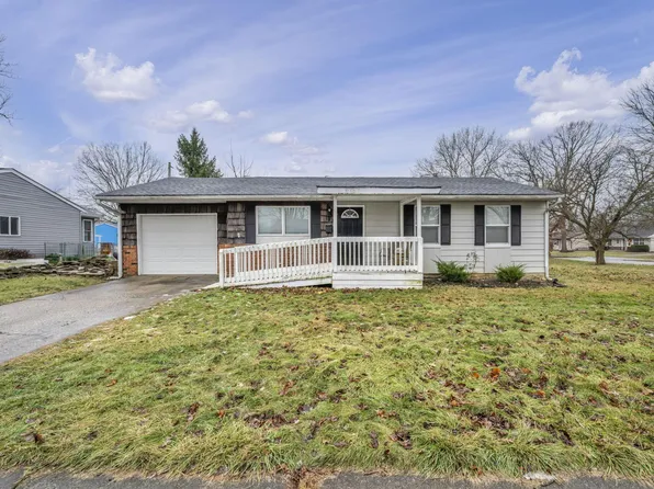 123 Deerfield Pl, Delaware, OH 43015