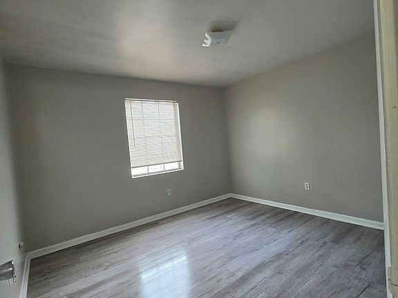 4th image of 729 Townside Rd SW APT 34