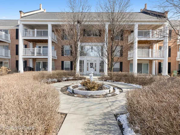 5601 Carriageway Dr APT 114-B, Rolling Meadows, IL 60008