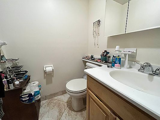 5th image of 73 W 71st St #4B
