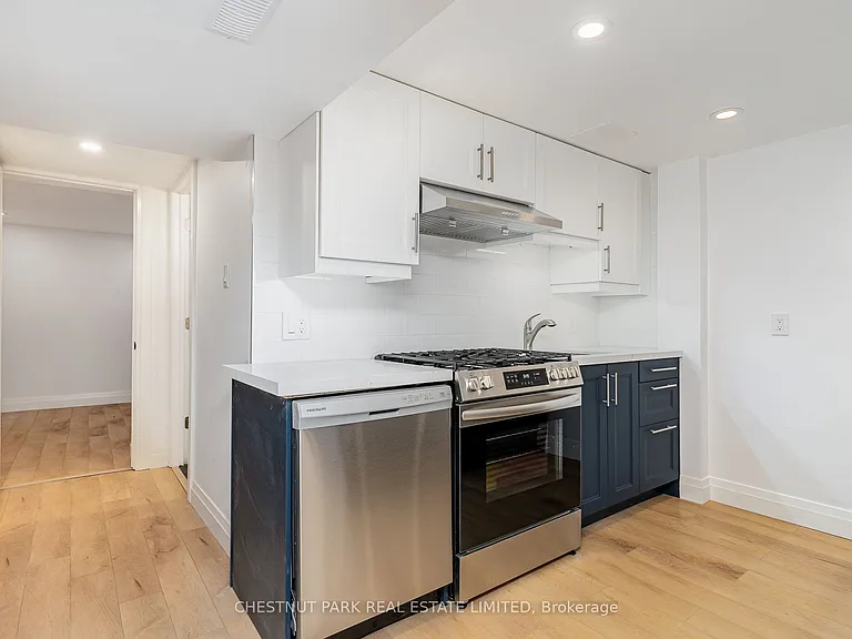 901 Manning Ave #LL — Photo 6