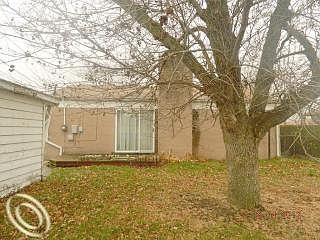 2nd image of 803 Van Sull St