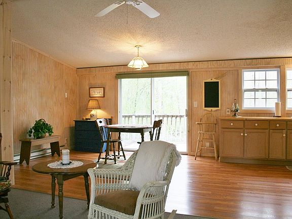 2nd image of 1476 Forest Lake Dr