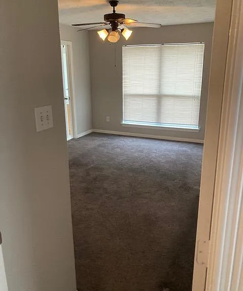 1898 Cedar Ln — Photo 9