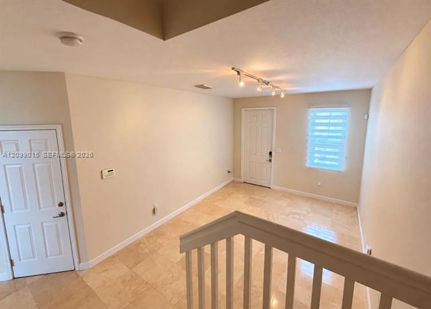 10711 NW 75th Ln th 10711, Doral, FL 33178 — Photo 4