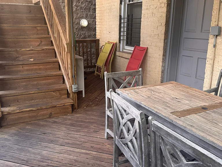 822 W George St #1 — Photo 7