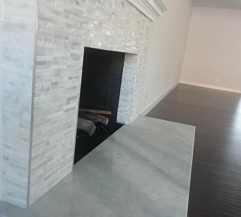 4th image of 9522 Olive St