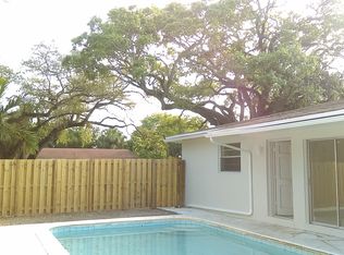 921 SW 29th St #1, Fort Lauderdale, FL 33315