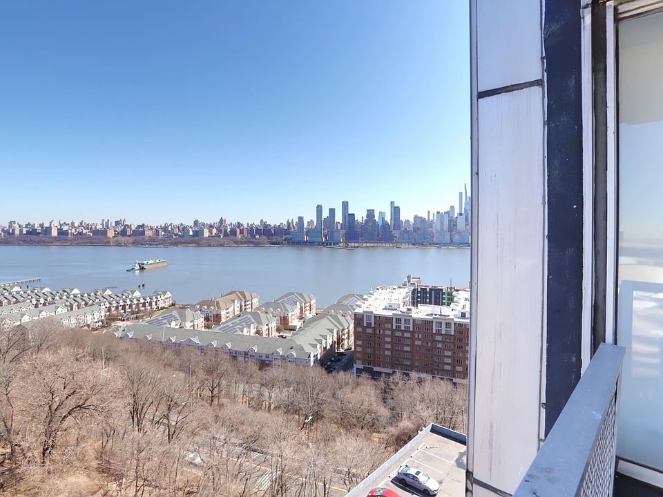 1st image of 6050 Boulevard East APT 10C