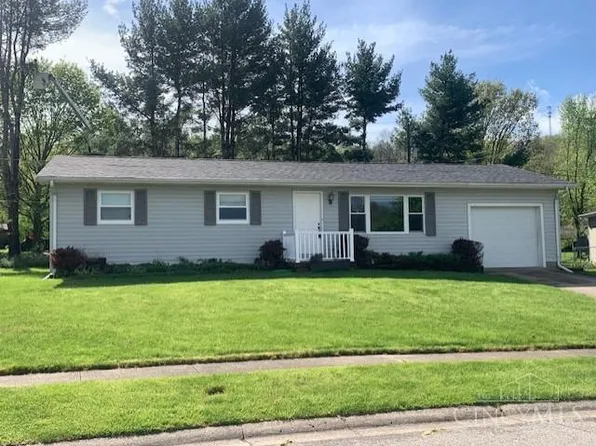 9027 Shadow Dr, Brookville, IN 47012