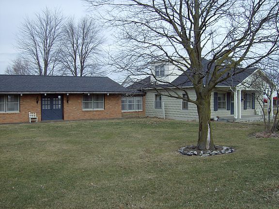 2nd image of 1352 County Road D