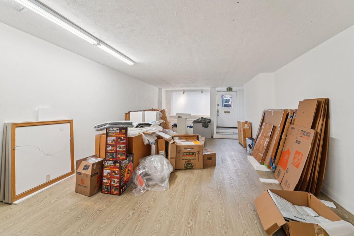 next background image