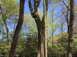 311 Brady Pike, Hillsville, VA 24343