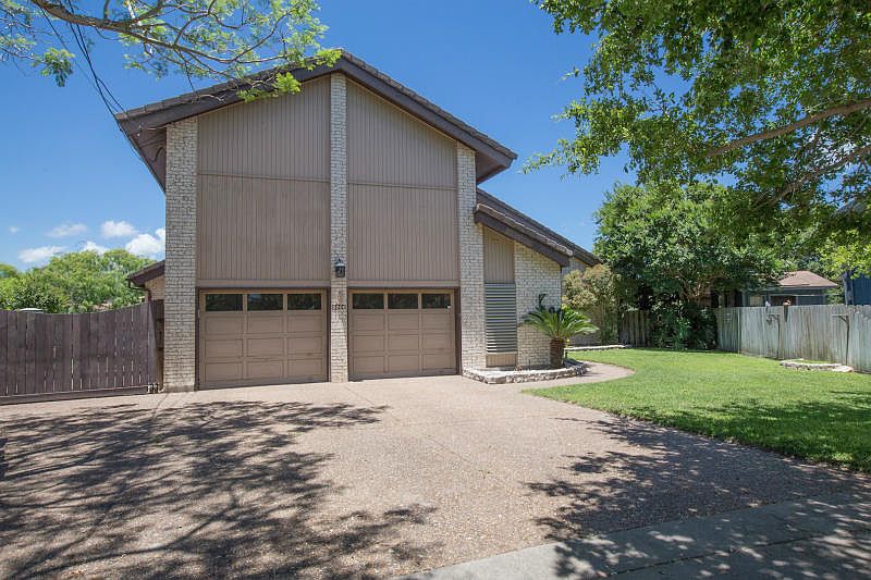 1st image of 3306 Samoa Dr