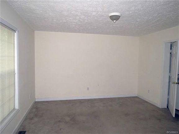 2nd image of 45 Dumot Ct #45