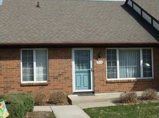 2334 Radcliff Village Dr SE, Grand Rapids, MI 49546