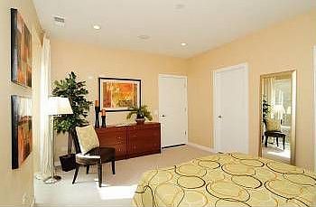 5th image of 1358 W Belmont Ave APT 302