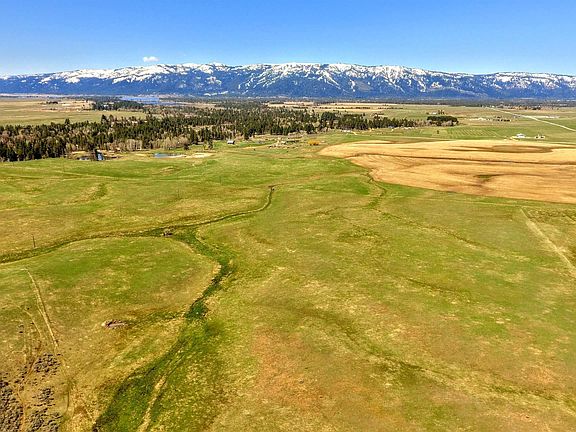 2nd image of 408 Gold Fork Rd #250