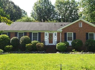 2211 Bridgette Blvd, Greensboro, NC 27407