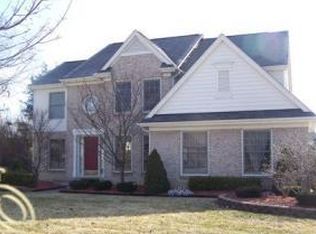 16809 Abby Cir, Northville, MI 48168