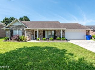 1511 Peabody Dr, Maryville, TN 37803
