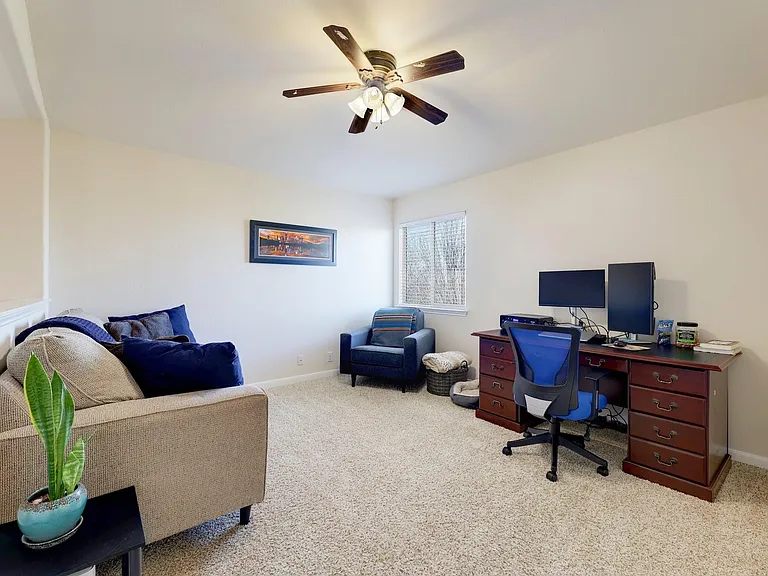 1301 Sunny Meadows Loop — Photo 15