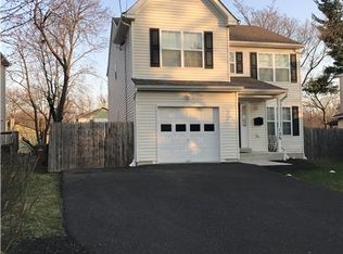 135 Jackson Ave, Glenside, PA 19038