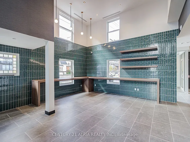 2475 Old Bronte Rd #804 — Photo 12