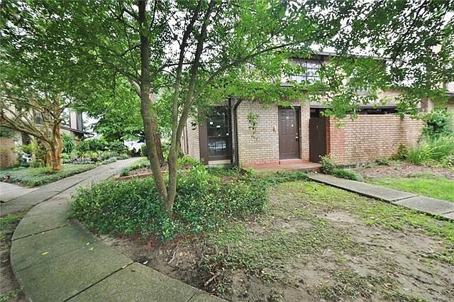 1st image of 2312 Ashley Dr APT 130