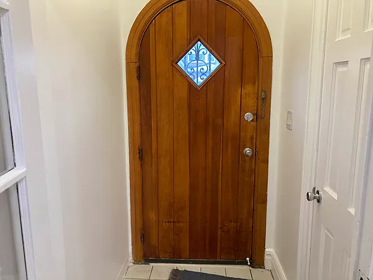 Rented by 18 REALTY | media 23