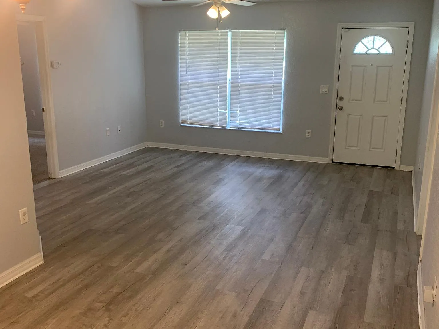 3 bed, 1080 sqft, $1,900 — Photo 3